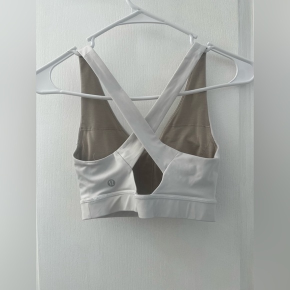 Lululemon Envital Bra *Medium Support B/C Cup White (Size 2) - Picture 8 of 11